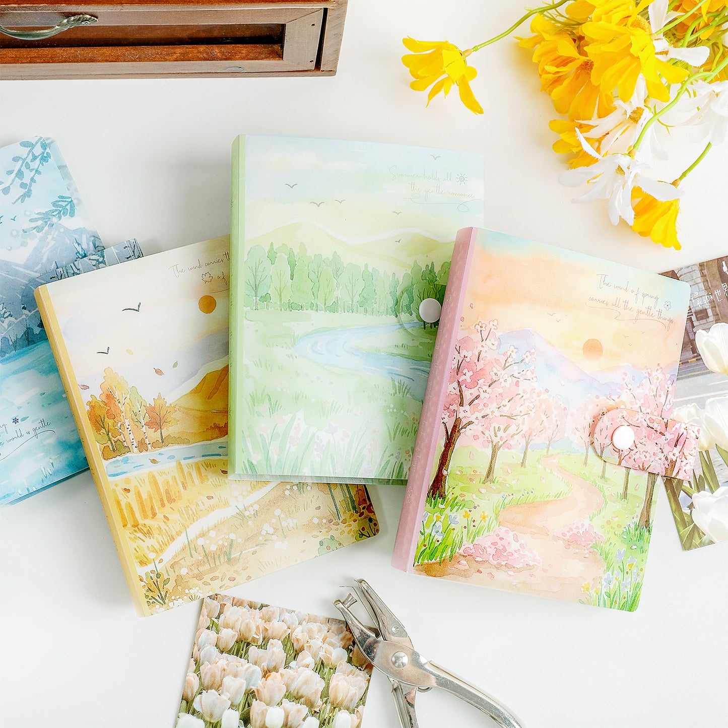 Four Seasons Melody Storage Album